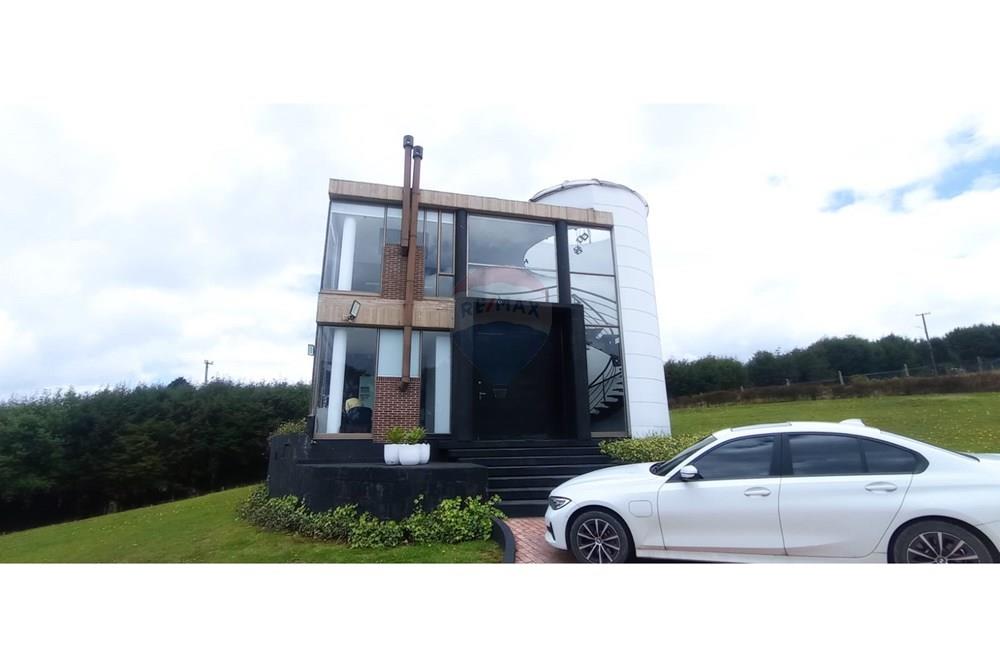 Single family home